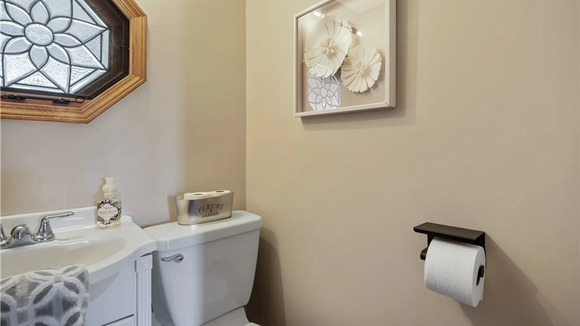 Property at 5182 Novara Lane, Clay, NY 13041 18