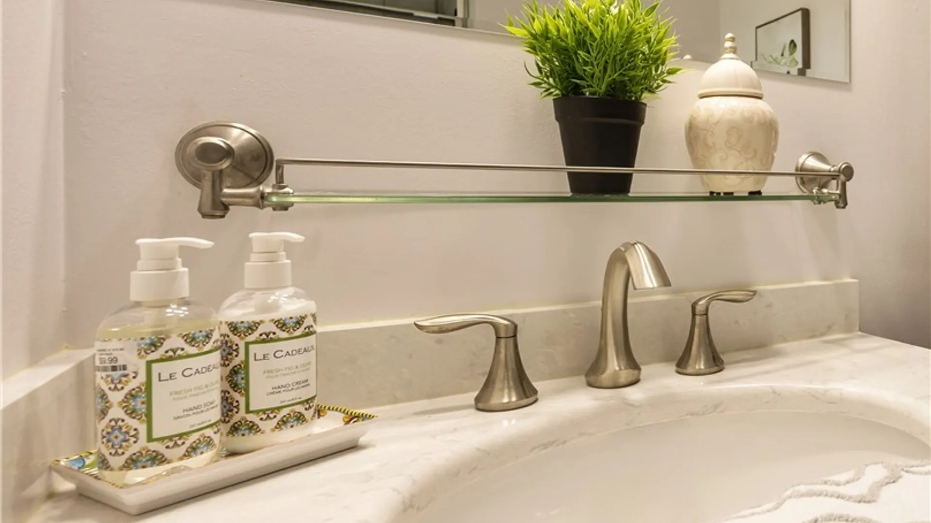 Property at 5182 Novara Lane, Clay, NY 13041 22