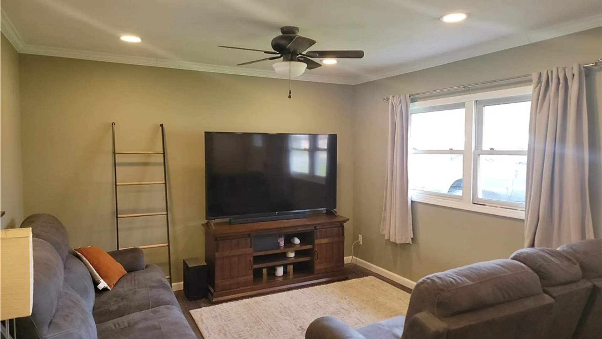 Property at 6 Dewey Drive, Fulton, NY 13069 20