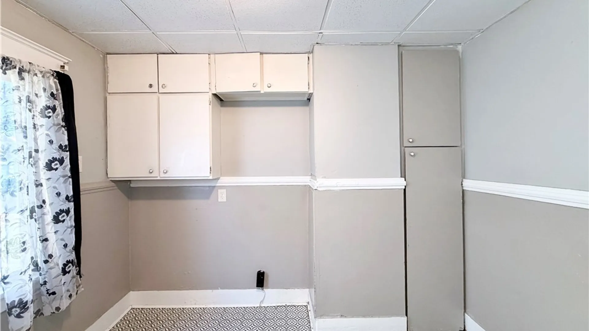 Property at 441 Shirley Avenue, Buffalo, NY 14215 17