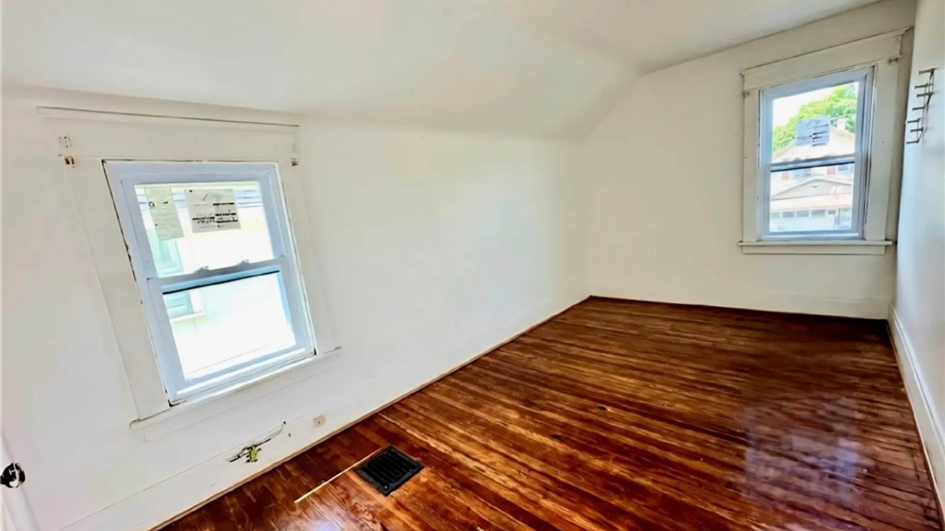 Property at 441 Shirley Avenue, Buffalo, NY 14215 25