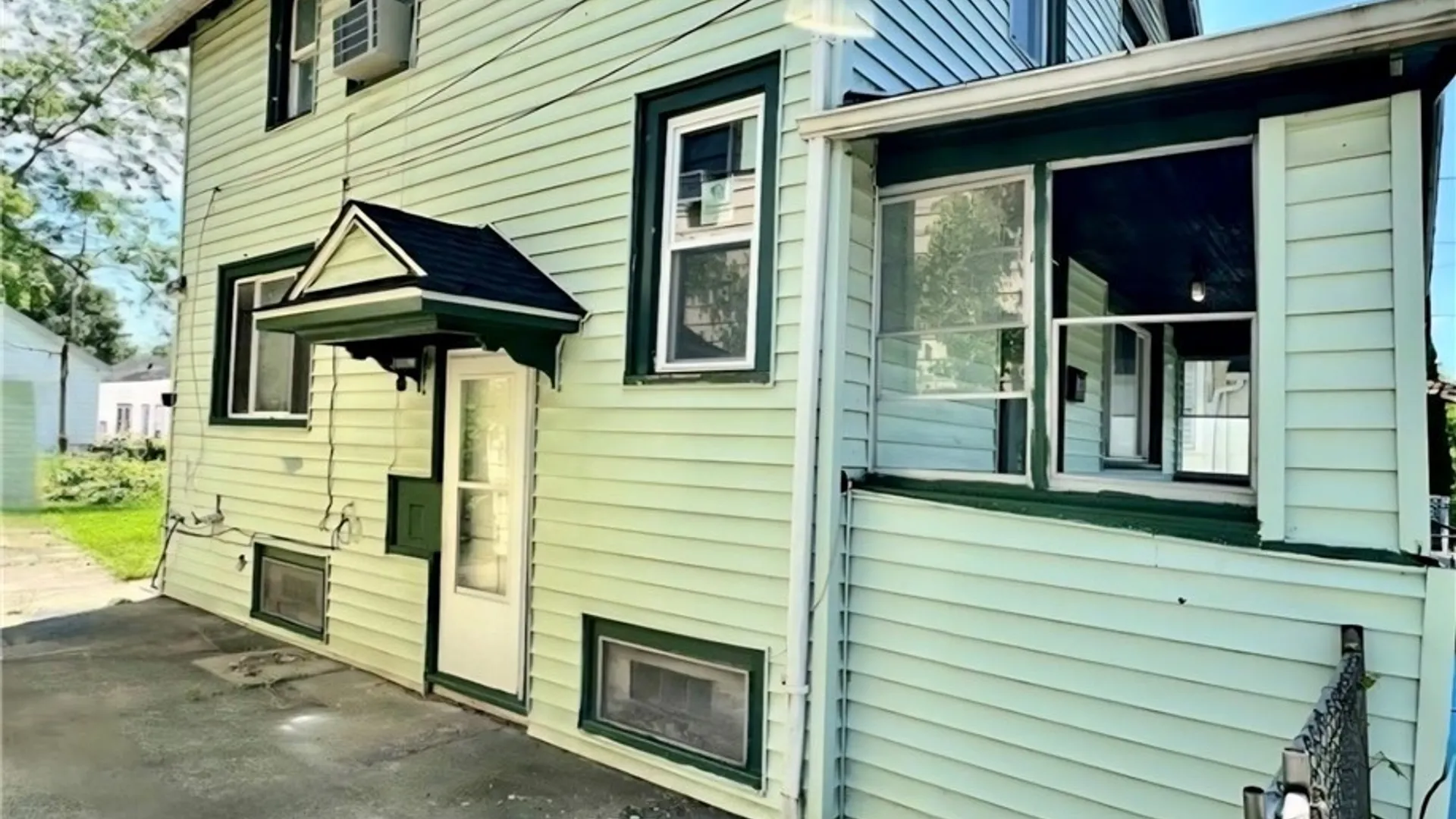 Property at 441 Shirley Avenue, Buffalo, NY 14215 32