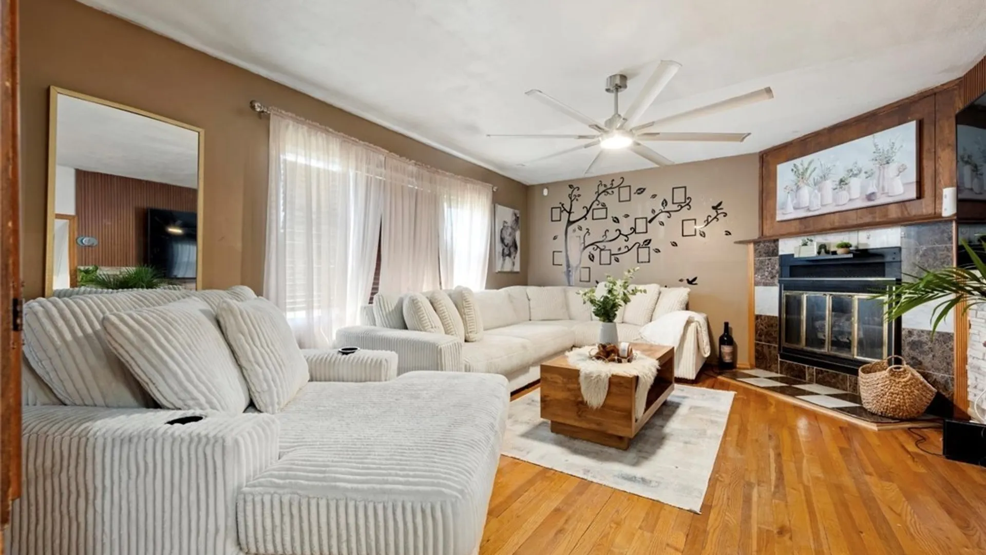 Property at 4 Theresa Court, Utica, NY 13502 11