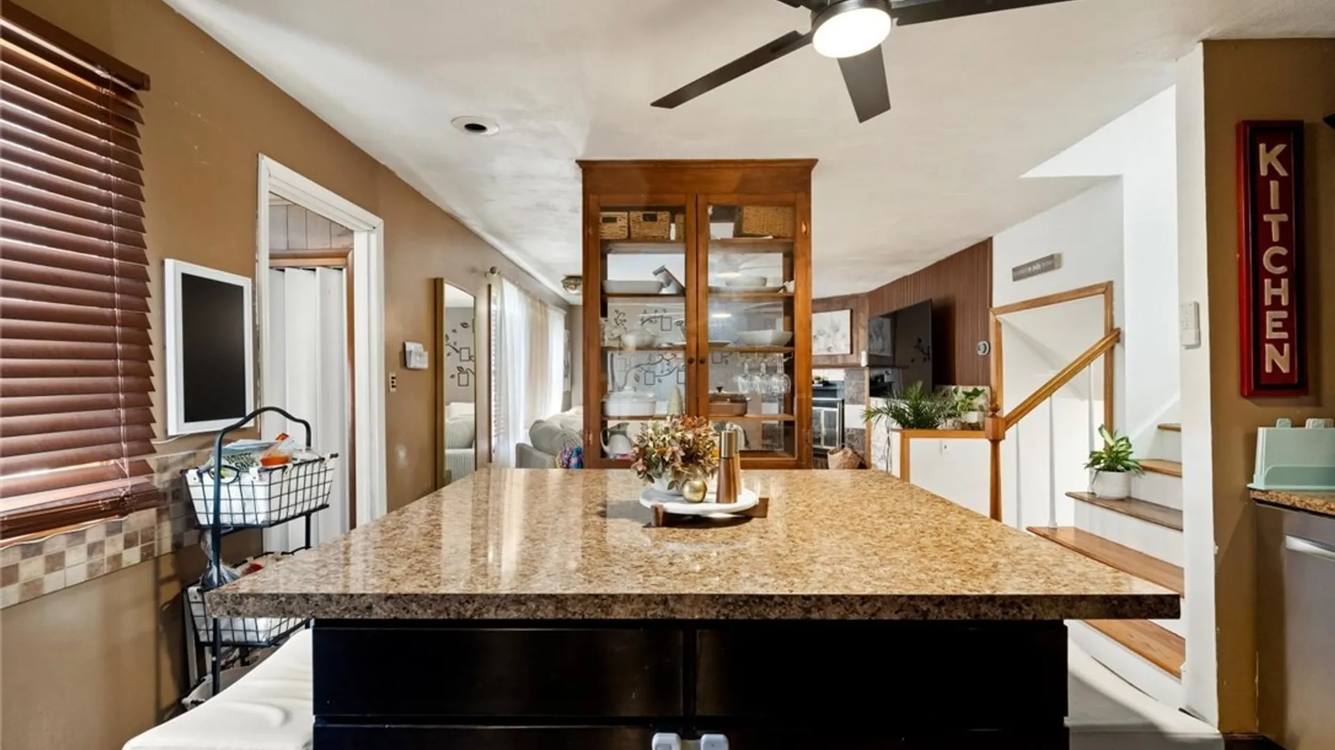 Property at 4 Theresa Court, Utica, NY 13502 17