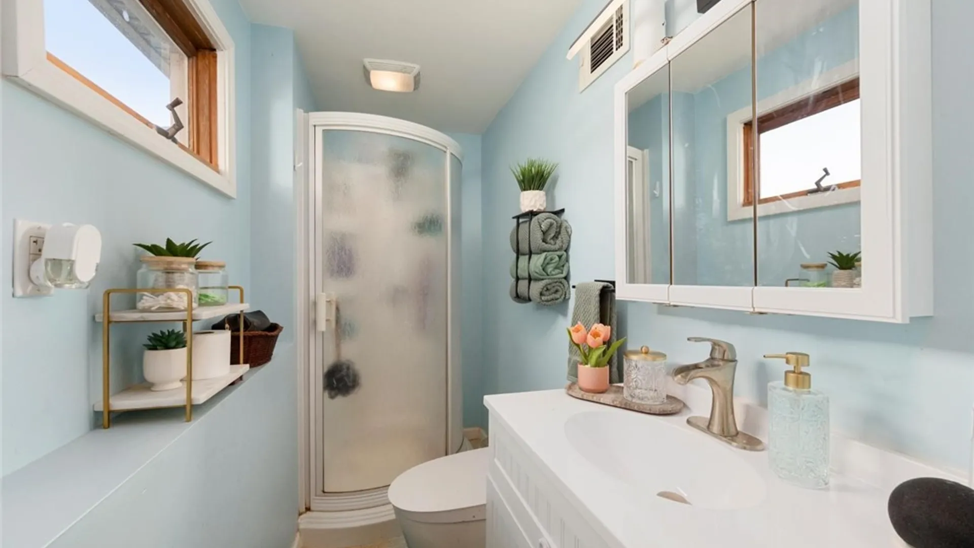 Property at 4 Theresa Court, Utica, NY 13502 24