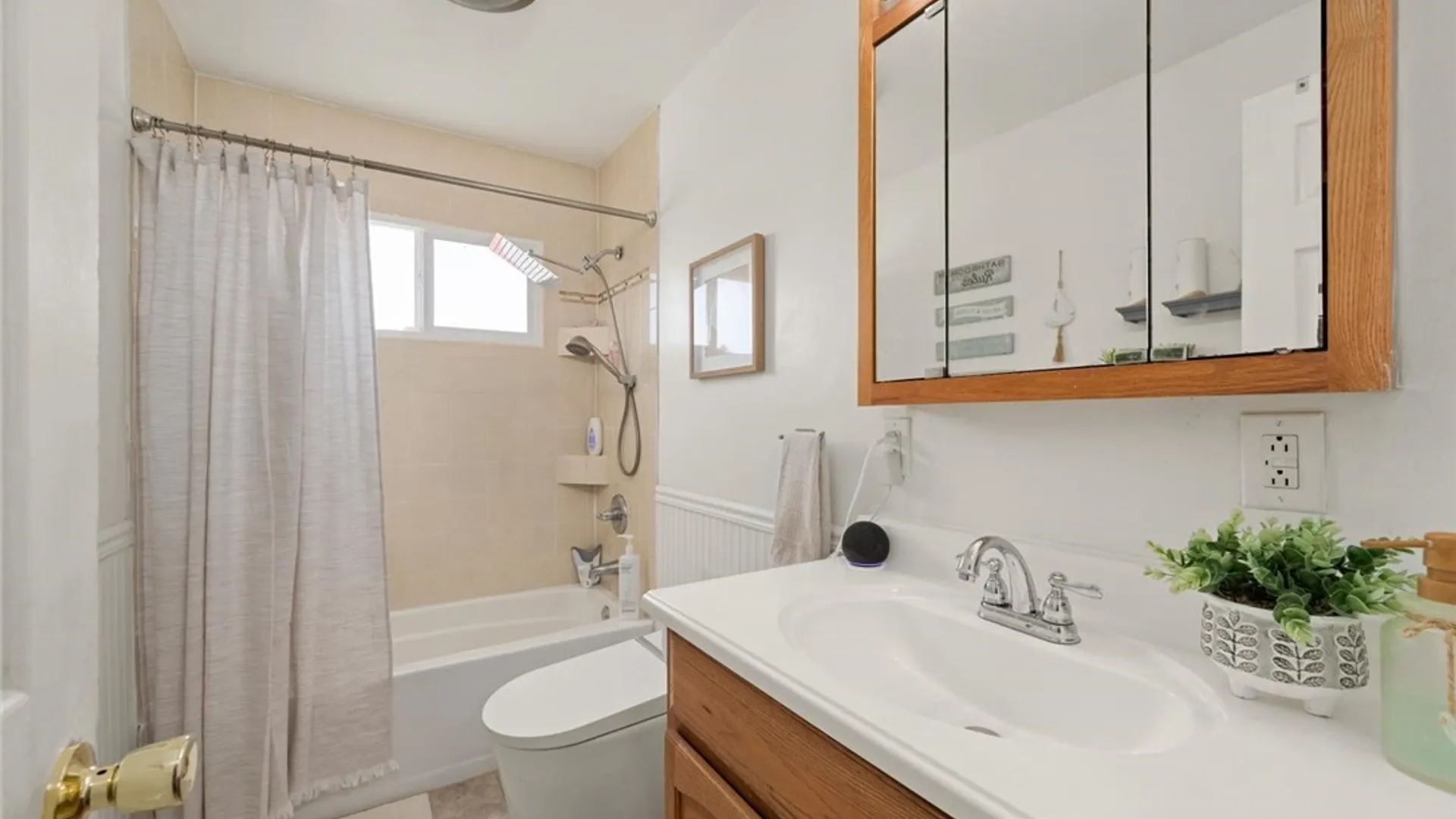 Property at 4 Theresa Court, Utica, NY 13502 26