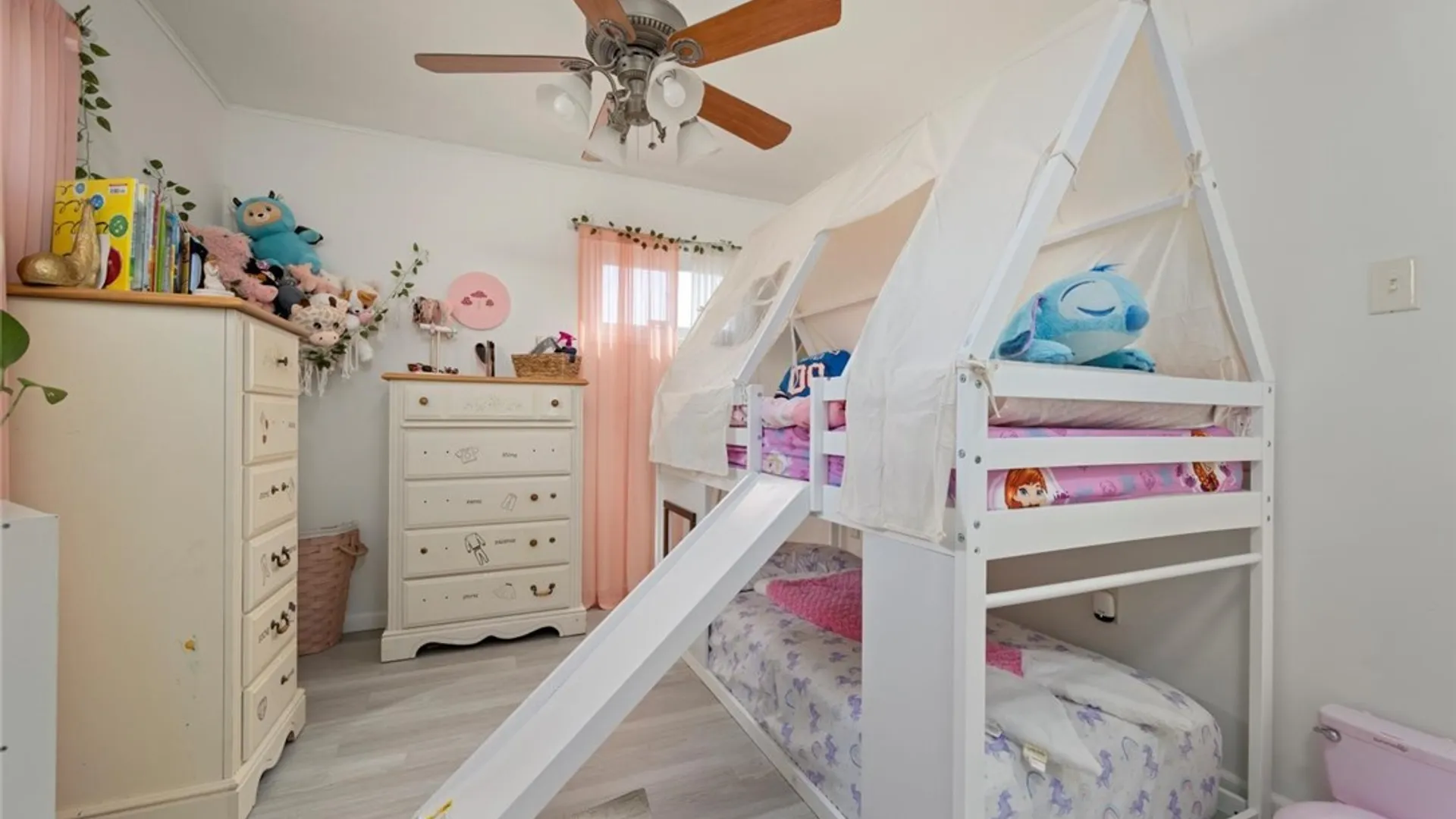 Property at 4 Theresa Court, Utica, NY 13502 29