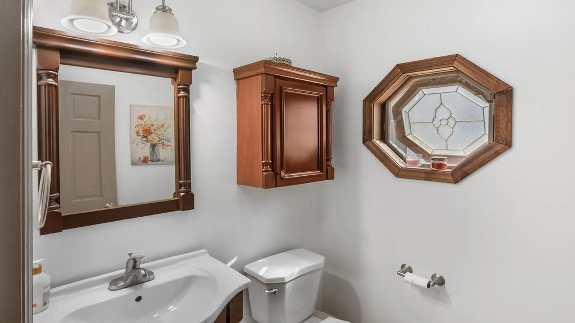 Property at 687 Main Street, Middletown, NY 12455 12