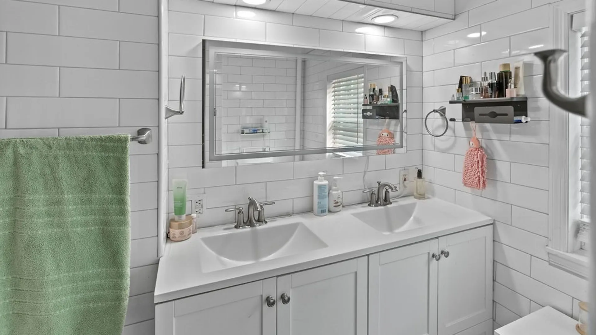 Property at 687 Main Street, Middletown, NY 12455 20