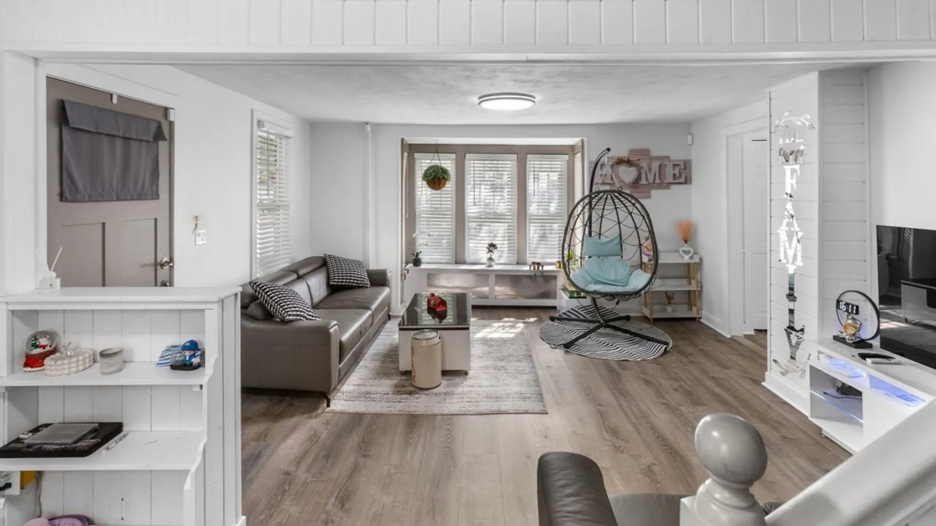 Property at 687 Main Street, Middletown, NY 12455 9