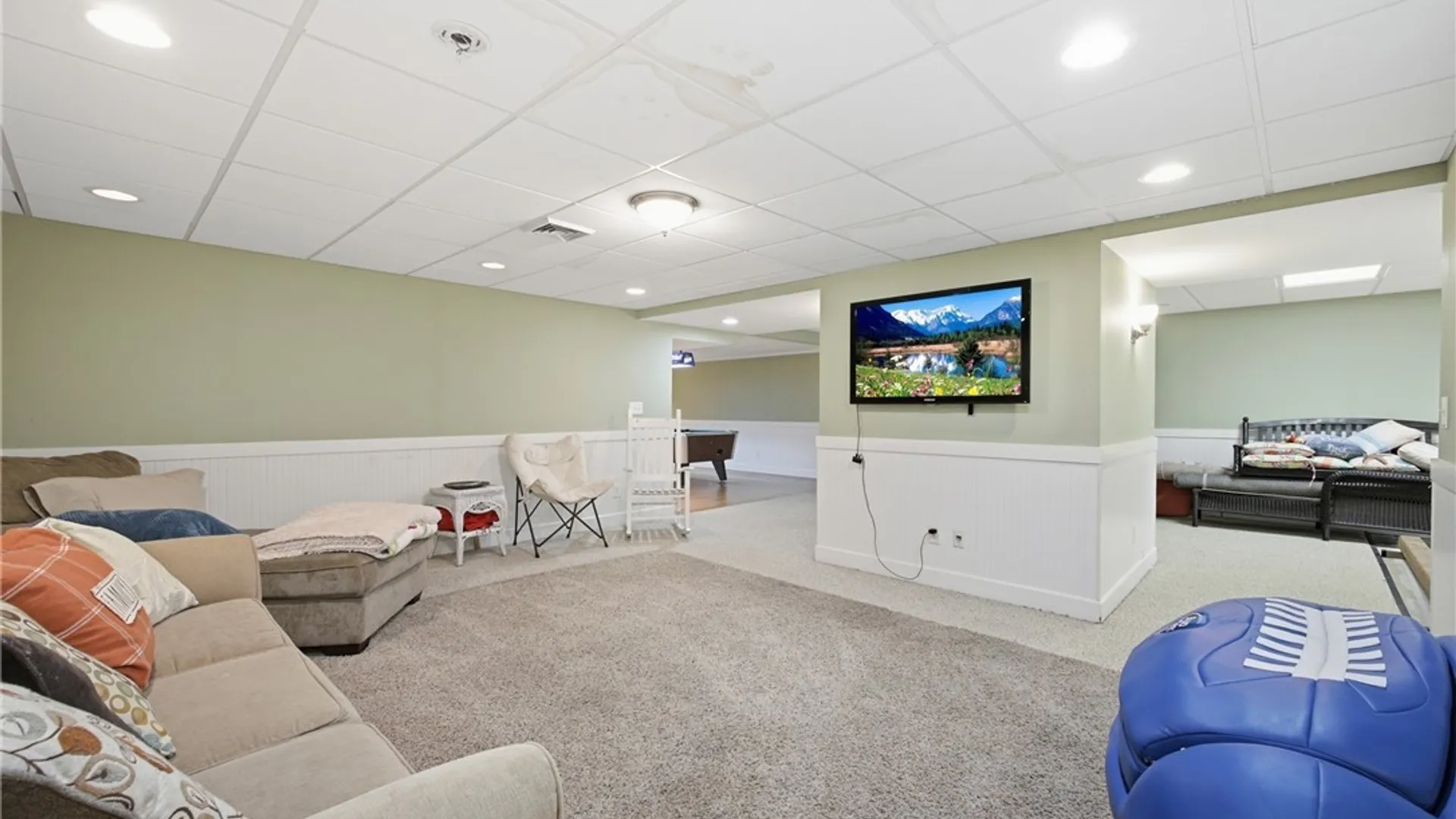 Property at 119 North Lane, Evans, NY 14006 45