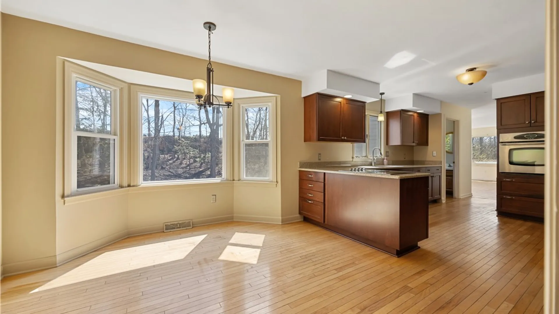 Property at 3 Tremain Drive, Manlius, NY 13066 9