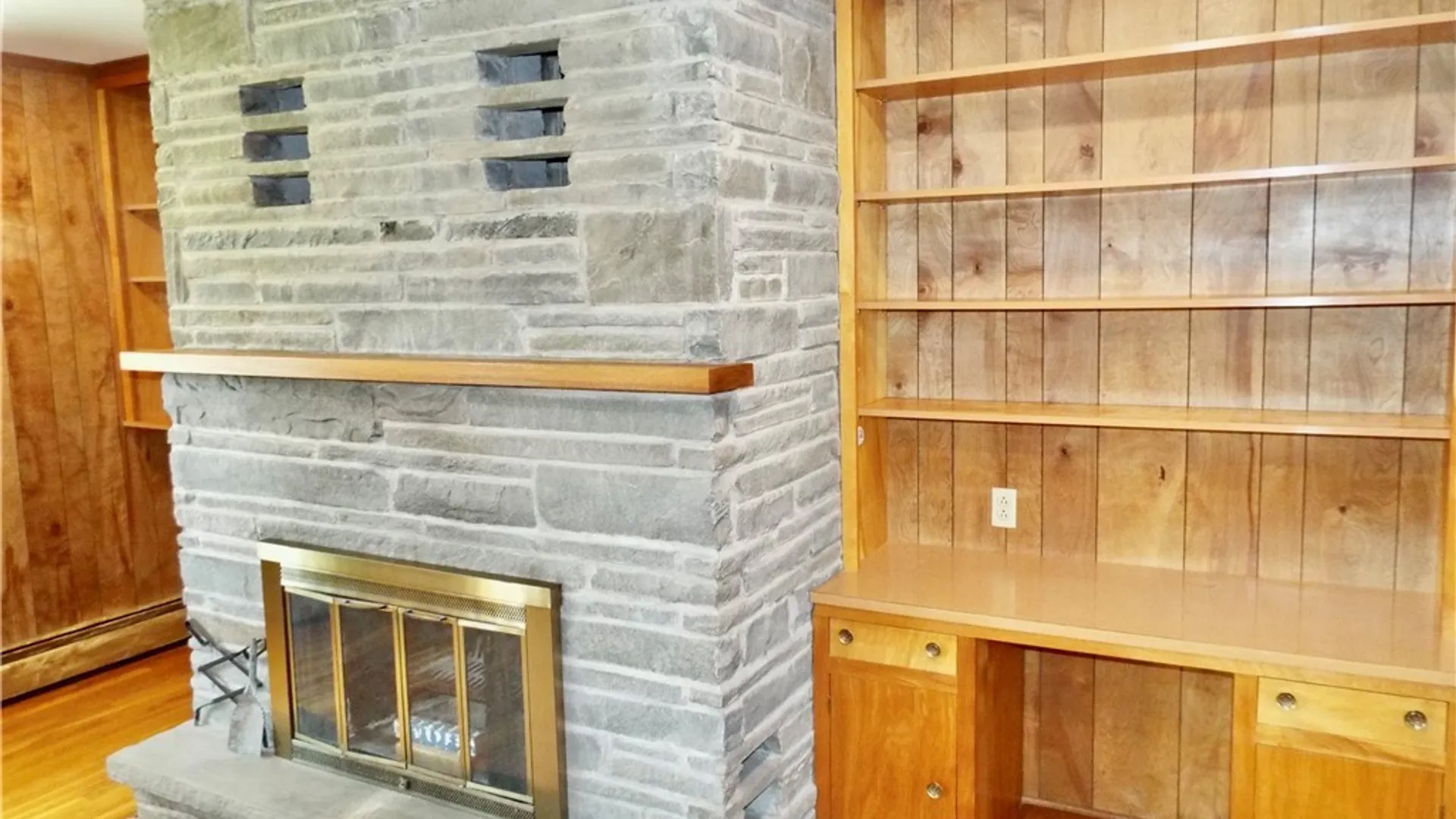 Property at 381 Genesee St, Oneida, NY 13421 18