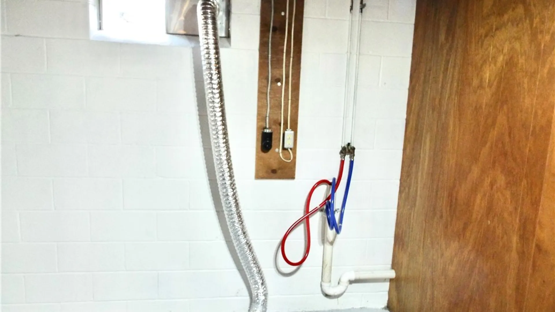 Property at 381 Genesee St, Oneida, NY 13421 42