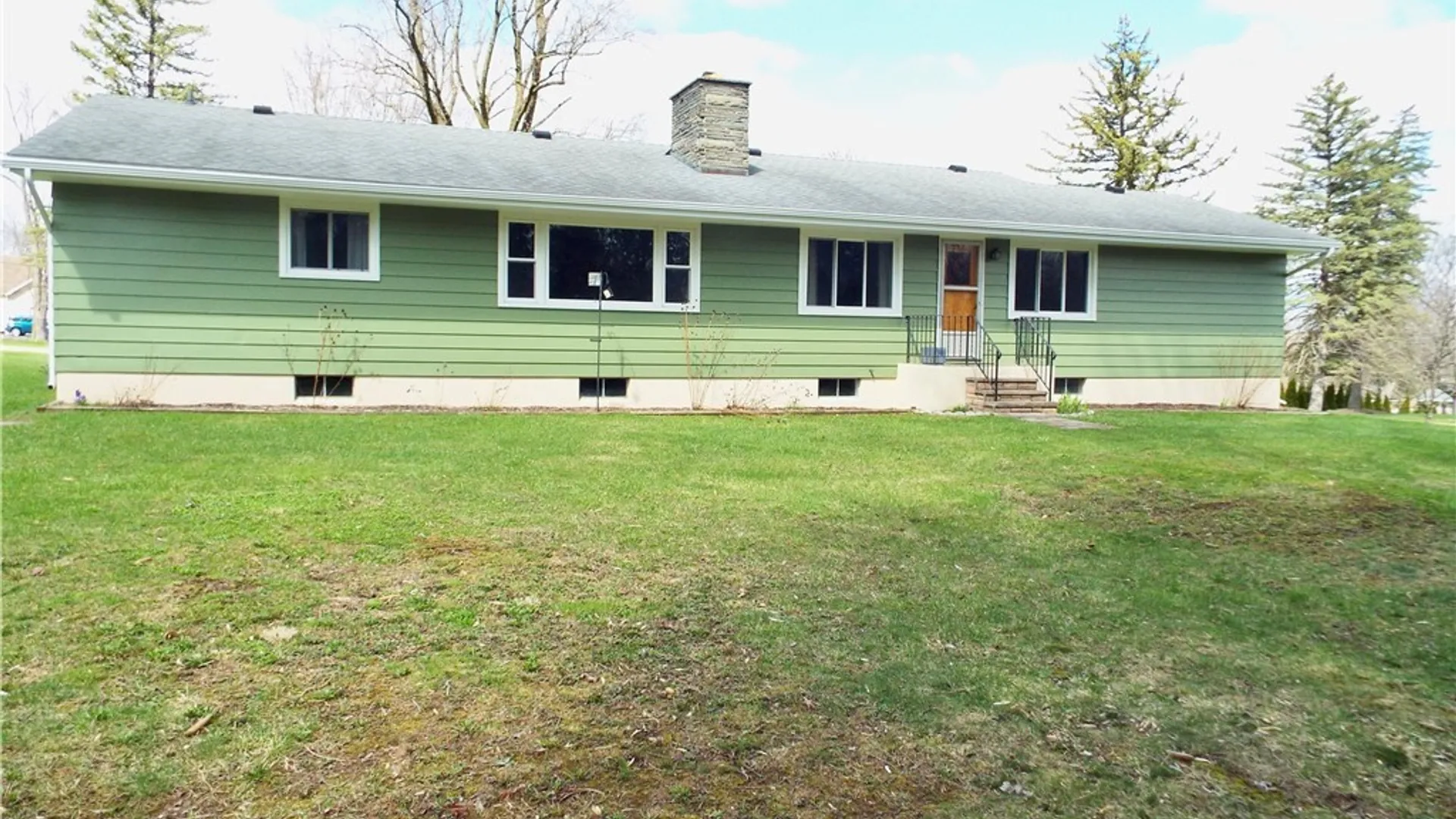 Property at 381 Genesee St, Oneida, NY 13421 7