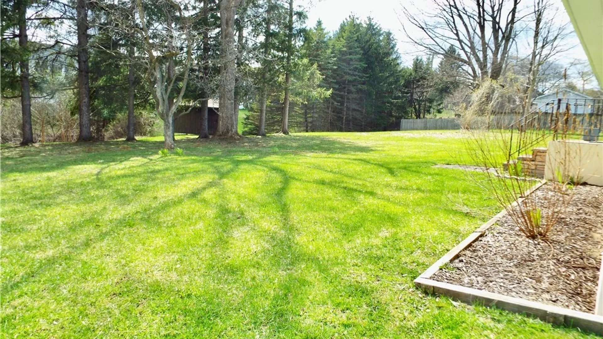 Property at 381 Genesee St, Oneida, NY 13421 8