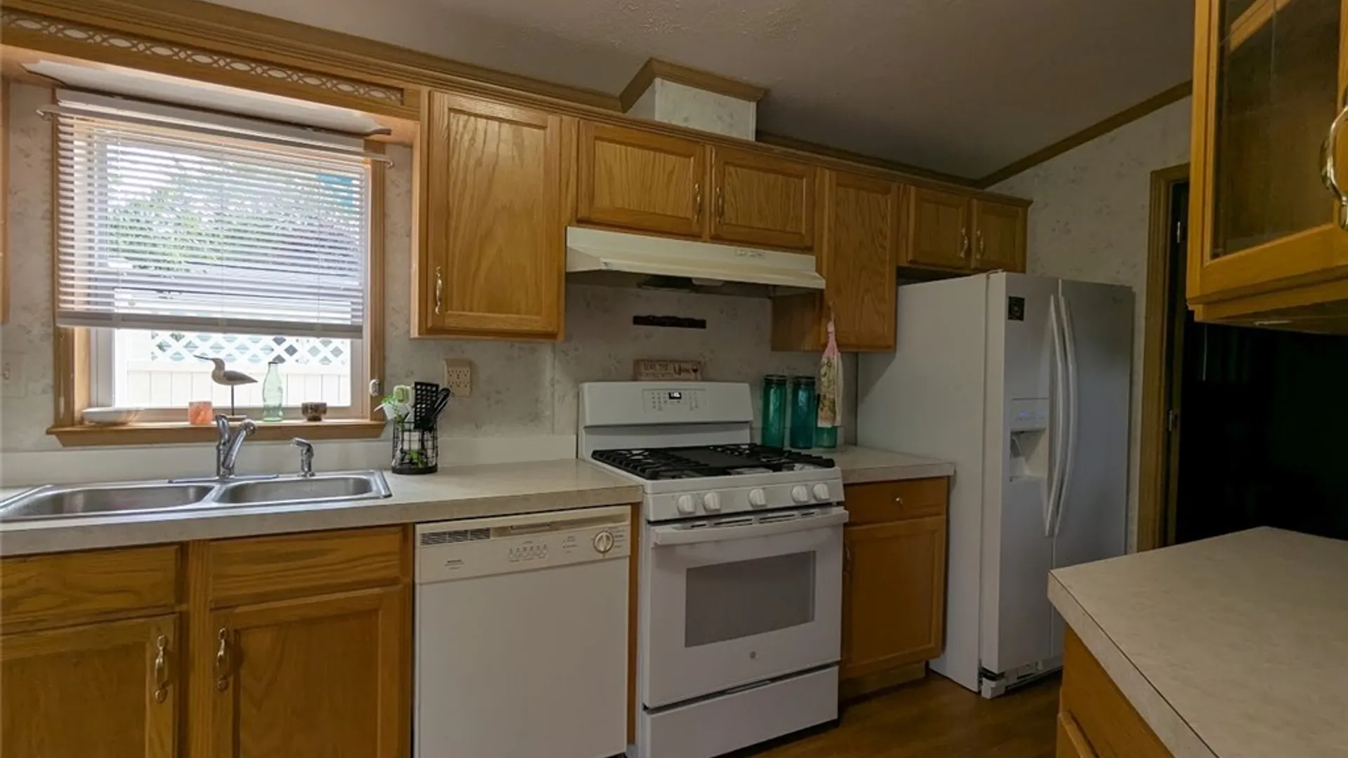 Property at 26 Driftwood Lane, Vienna, NY 13157 13