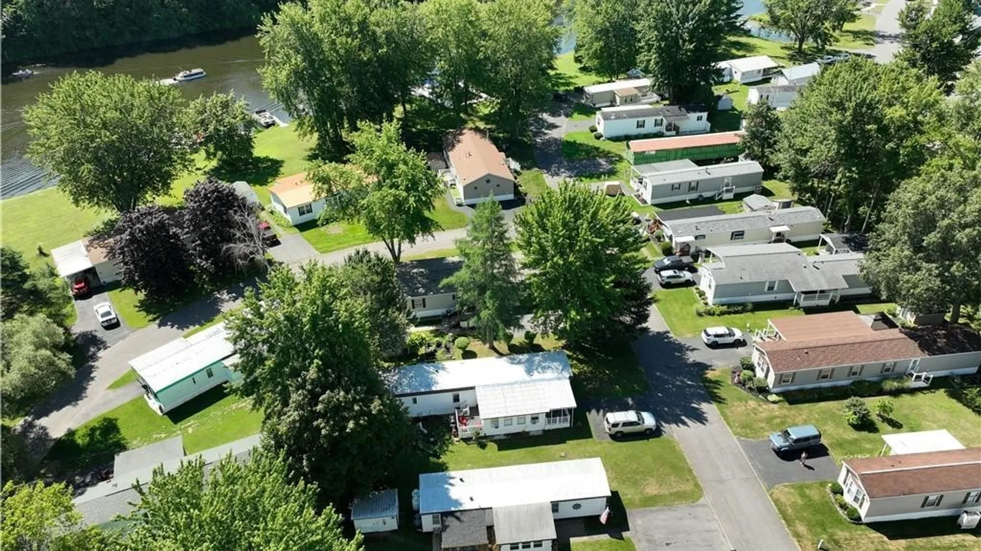 Property at 26 Driftwood Lane, Vienna, NY 13157 3