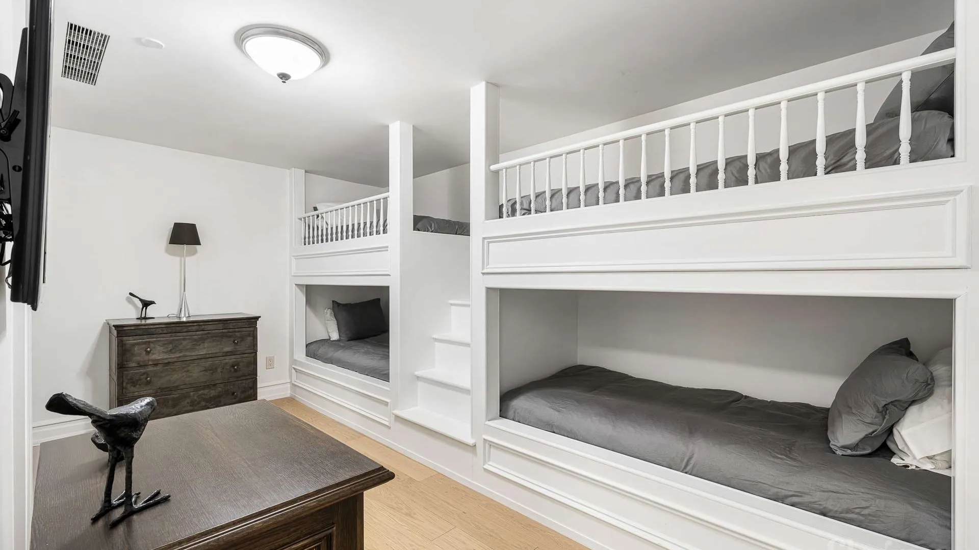 Property at 1 Central Park South, New York, NY 10019 6