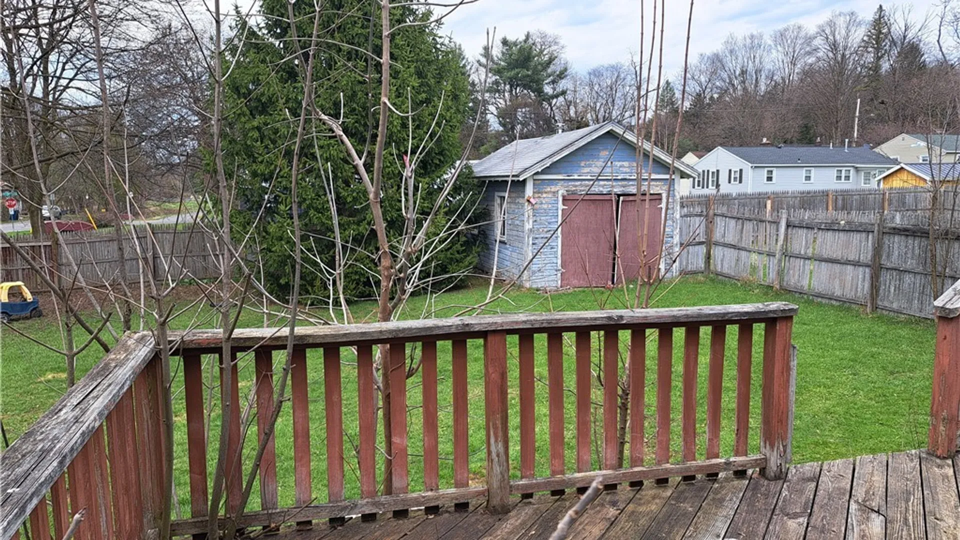 Property at 203 Cheltenham Road, Syracuse, NY 13205 8