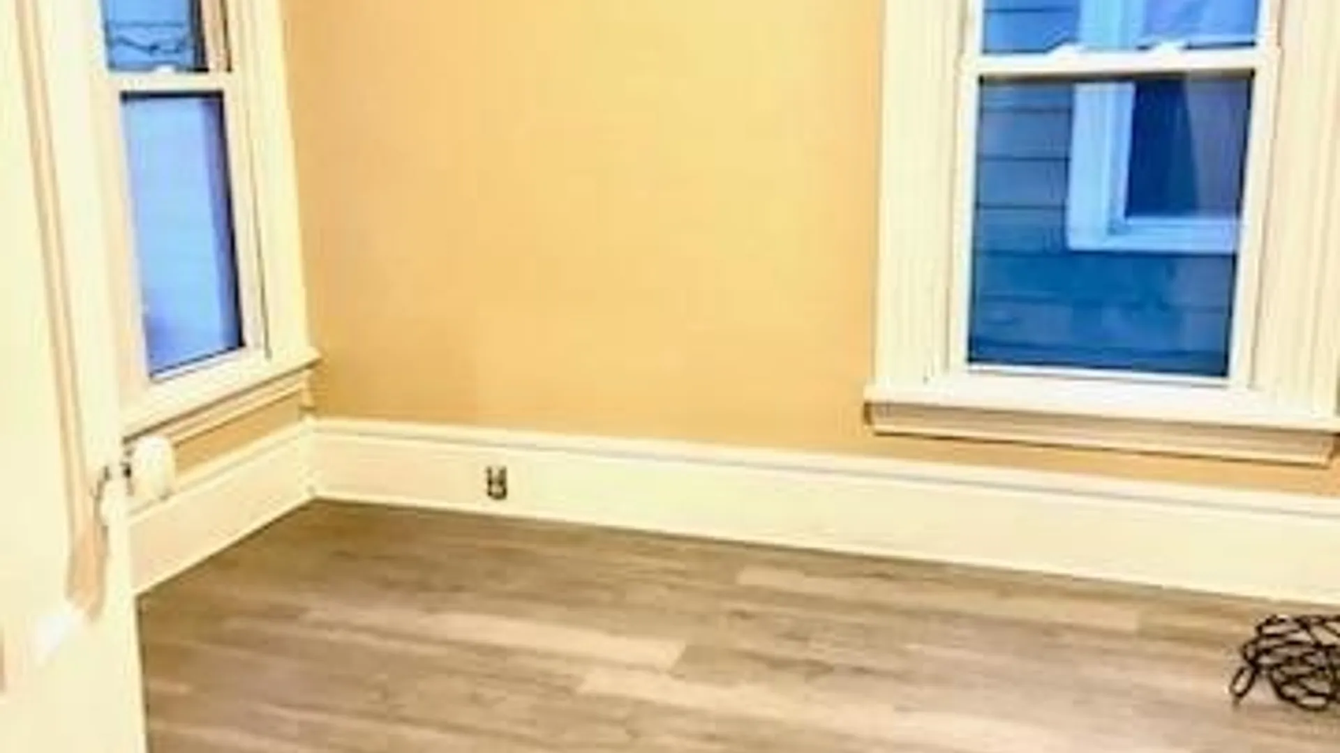 Property at 416 Bear Street, Syracuse, NY 13208 15