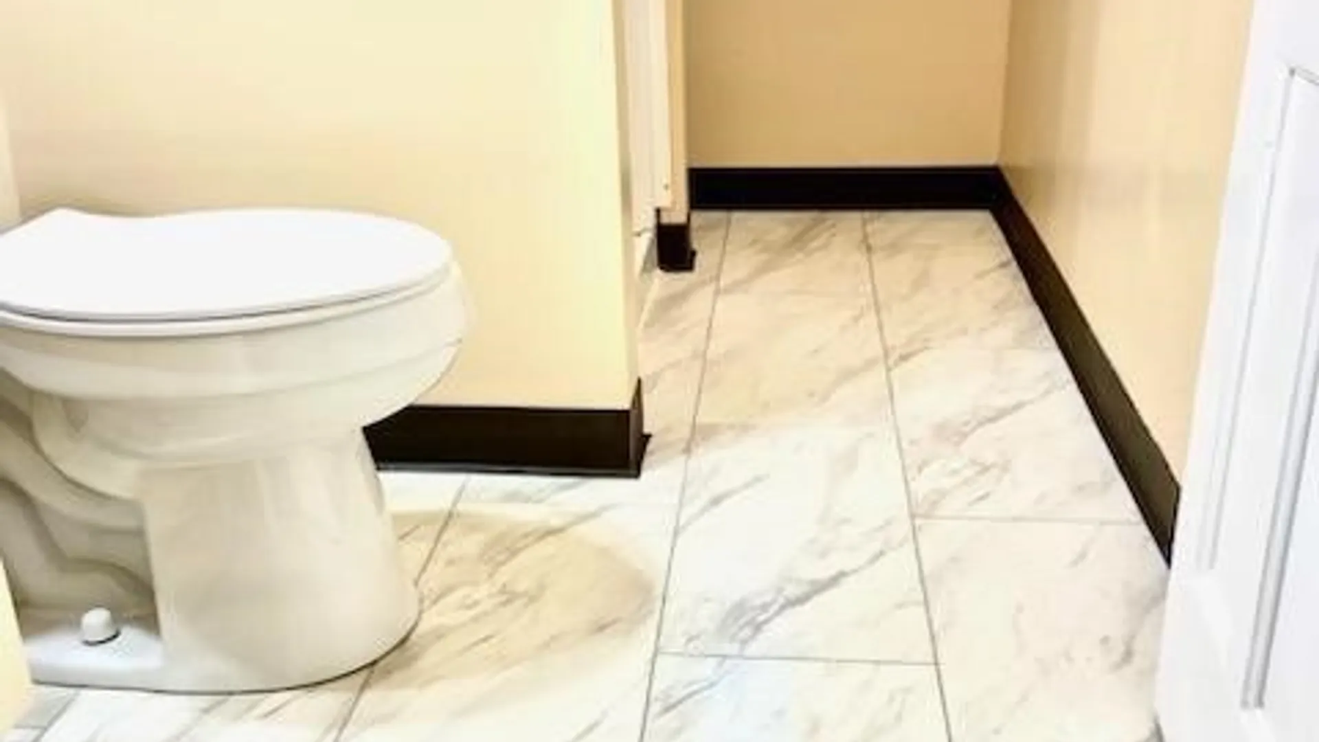 Property at 416 Bear Street, Syracuse, NY 13208 25