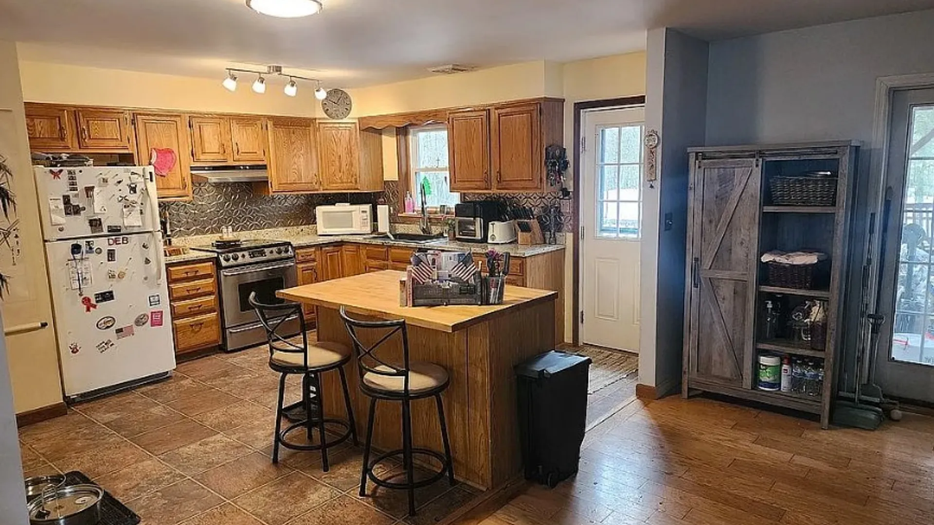 Property at 35 Deerhaven Lane, Saugerties, NY 12477 12