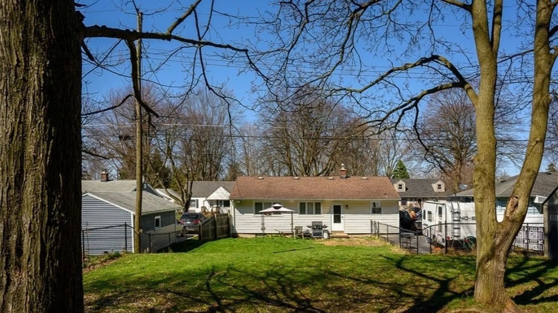 Property at 94 Bridlewood Drive, Lockport City, NY 14094 31