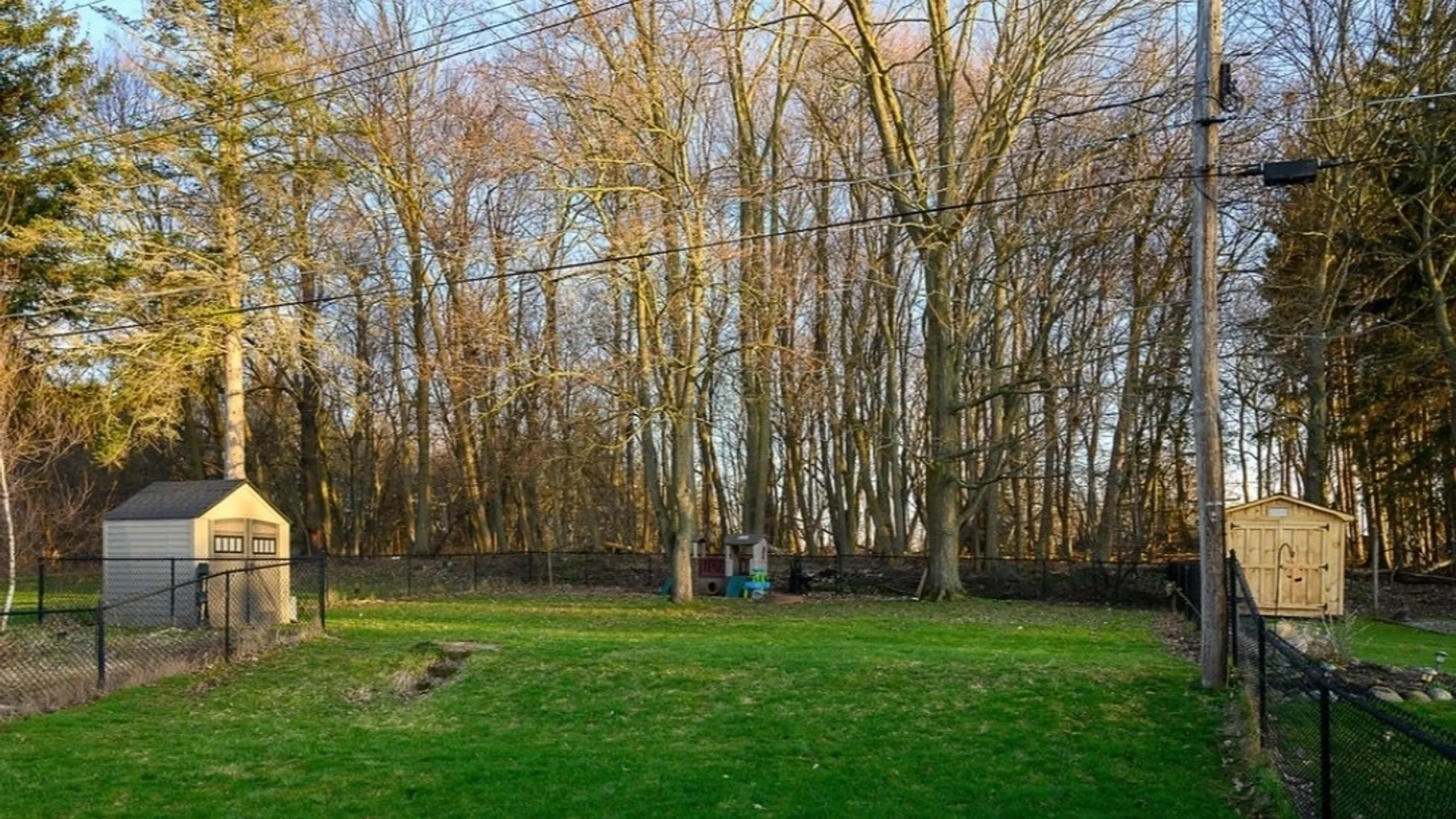 Property at 94 Bridlewood Drive, Lockport City, NY 14094 36