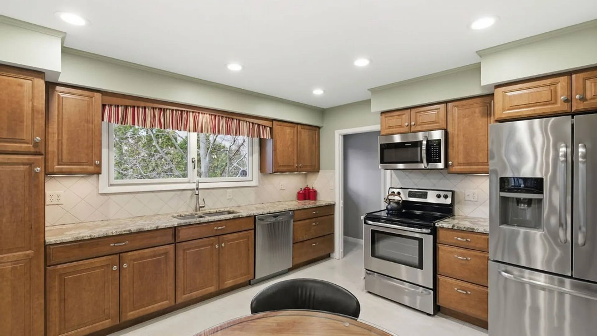 Property at 114 Woodmancy Lane, Manlius, NY 13066 9