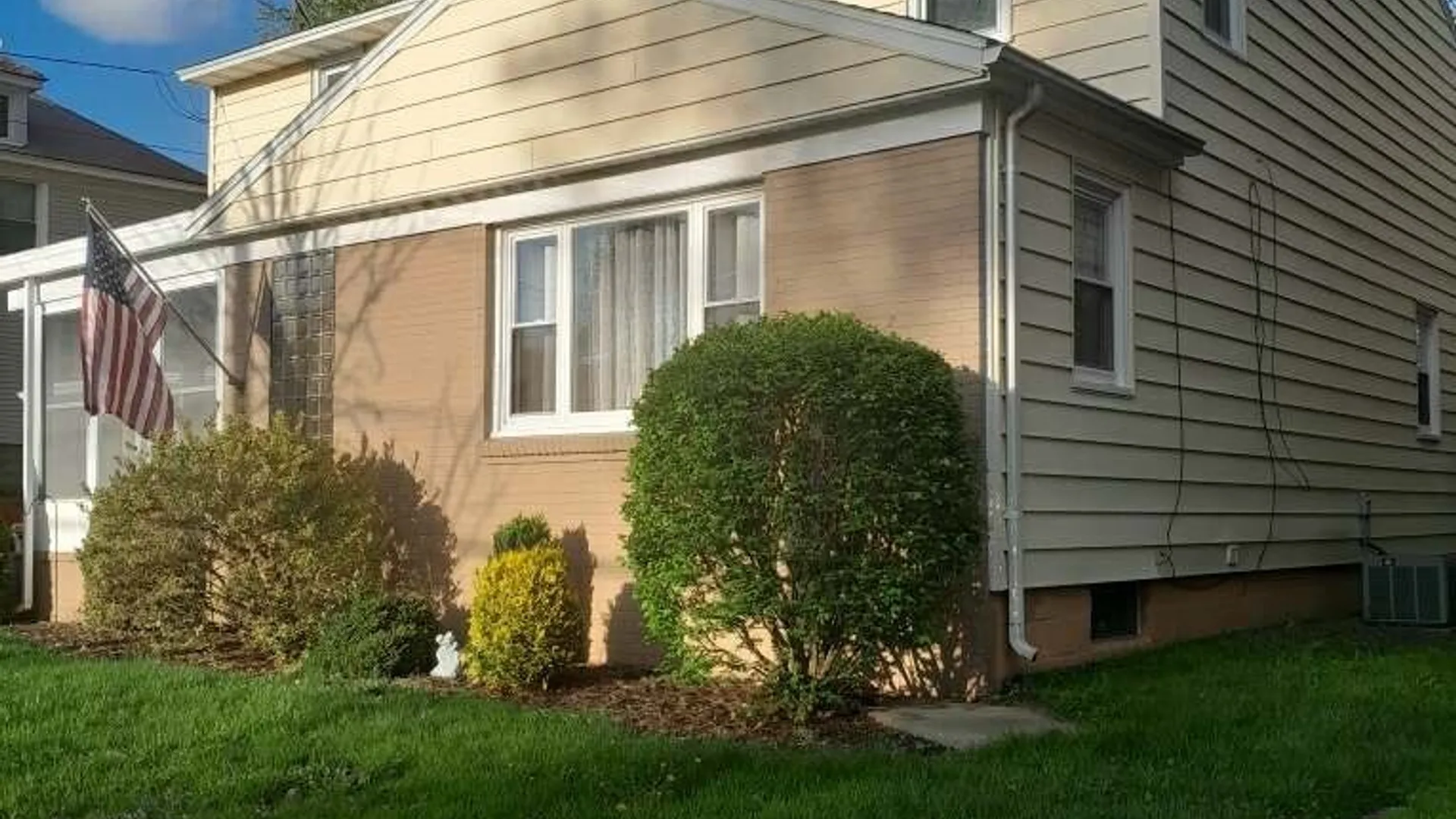 Property at 222 Lillian Avenue, Syracuse, NY 13206 3