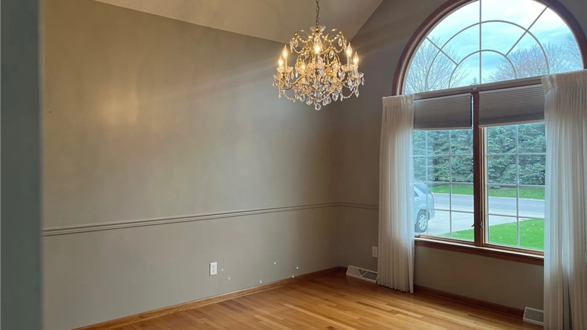 Property at 7305 Windsor Drive, Wheatfield, NY 14120 12