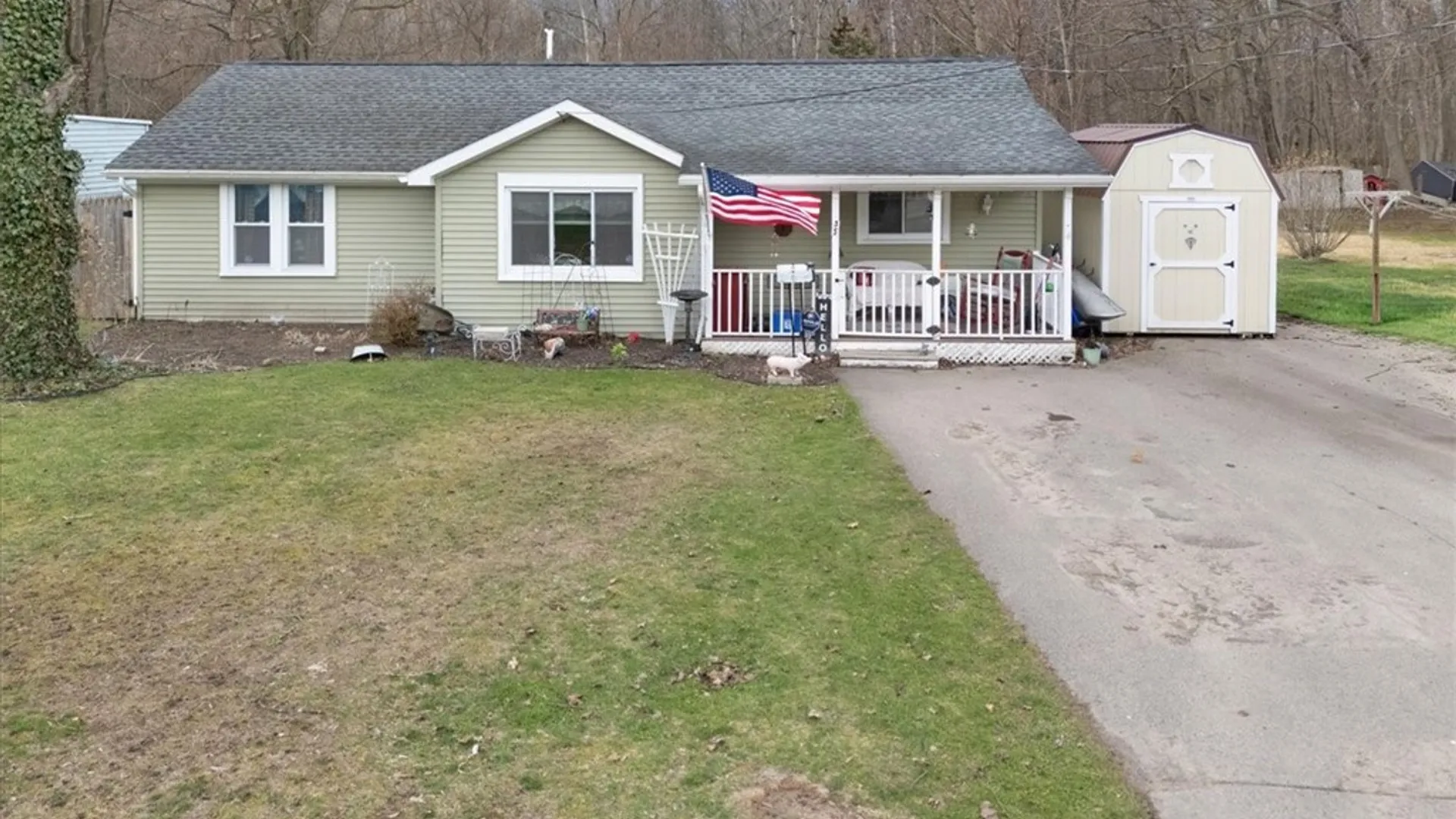 Property at 35 Curtiss Ave Avenue, Sodus, NY 14551 3