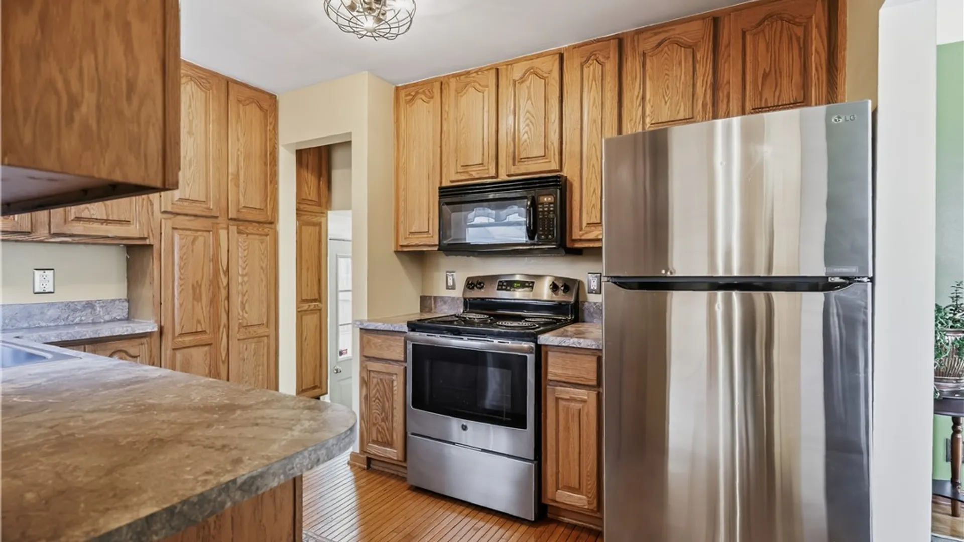 Property at 197 Barry Road, Irondequoit, NY 14617 17