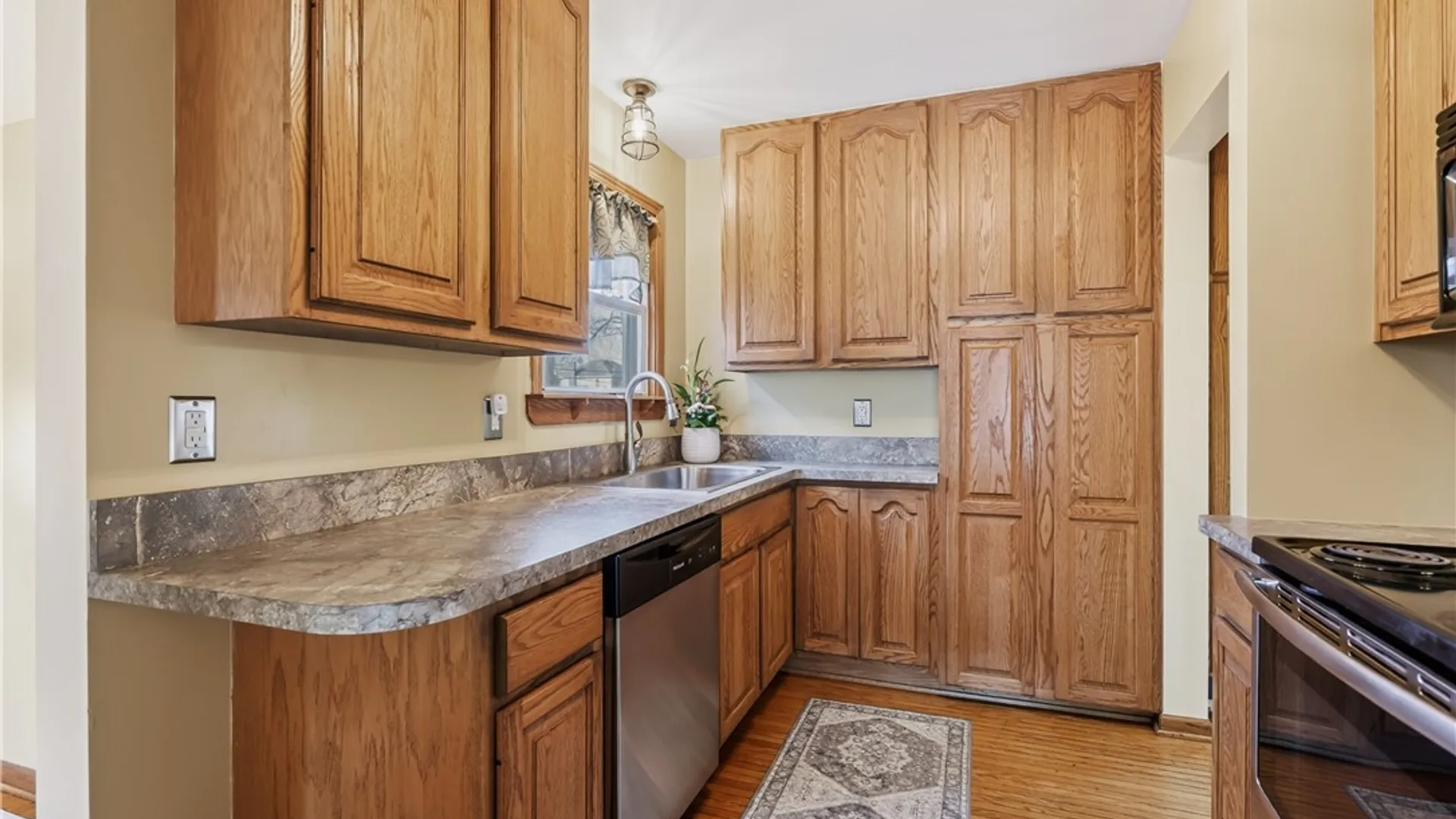 Property at 197 Barry Road, Irondequoit, NY 14617 18