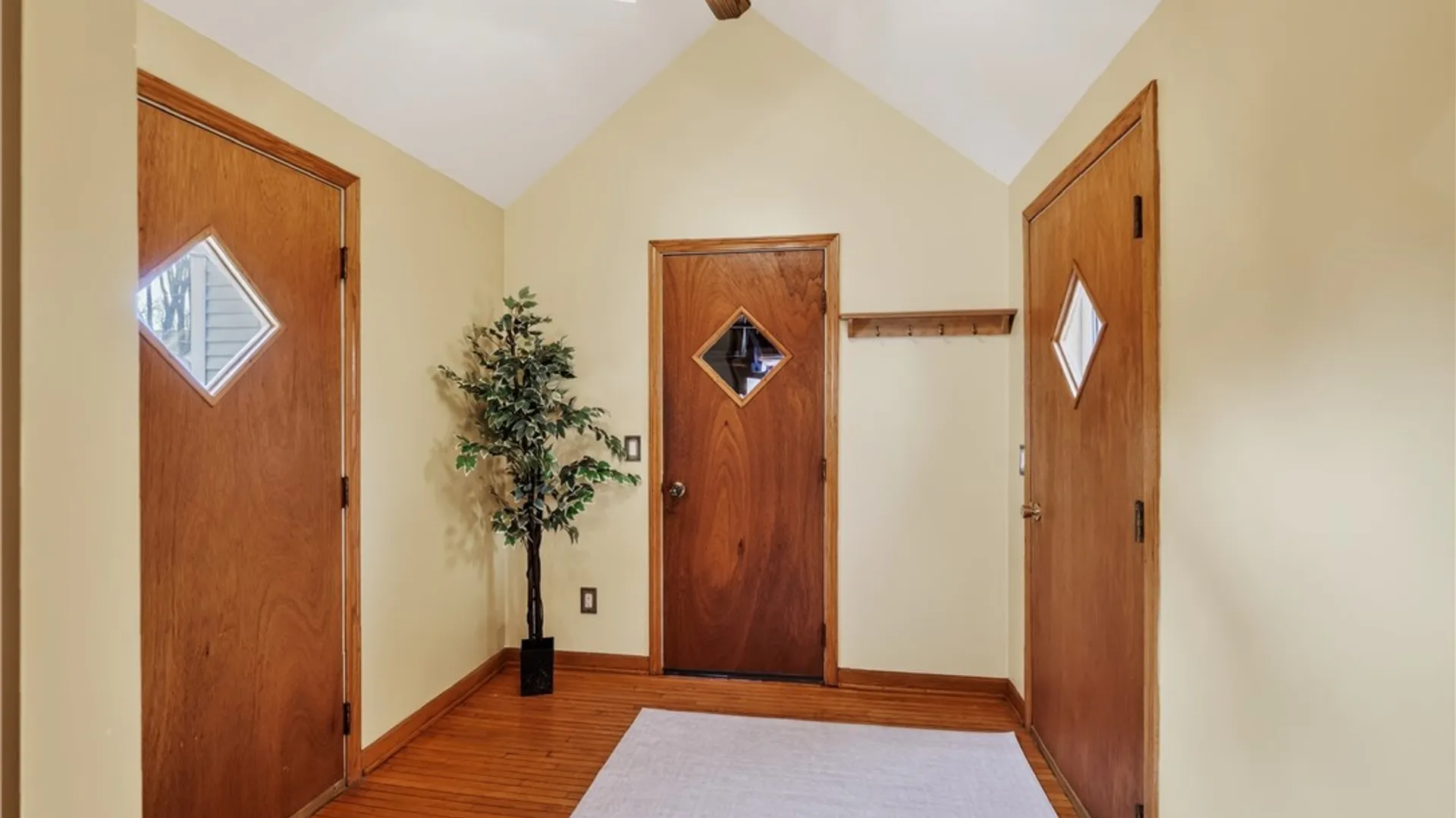 Property at 197 Barry Road, Irondequoit, NY 14617 21