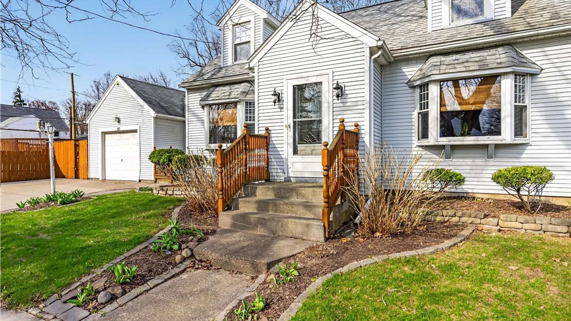 Property at 197 Barry Road, Irondequoit, NY 14617 3