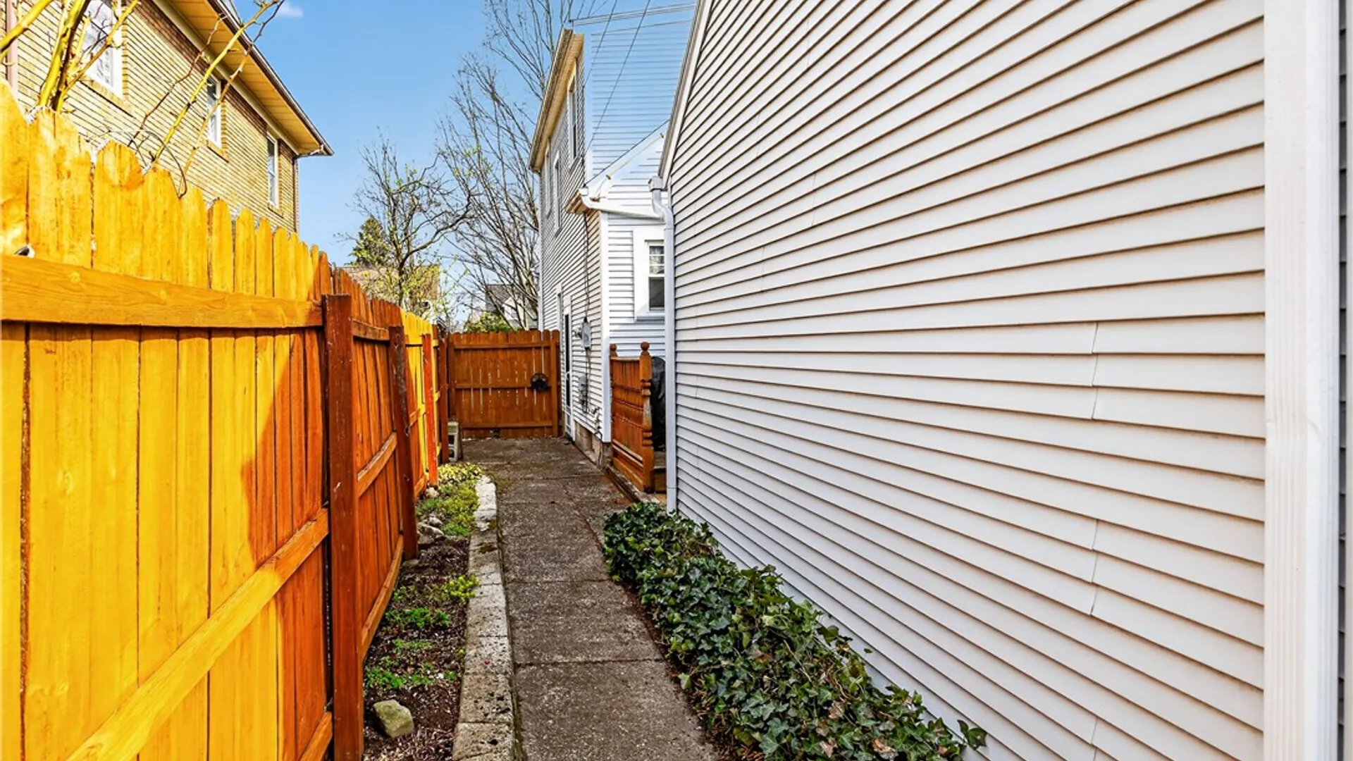 Property at 197 Barry Road, Irondequoit, NY 14617 41