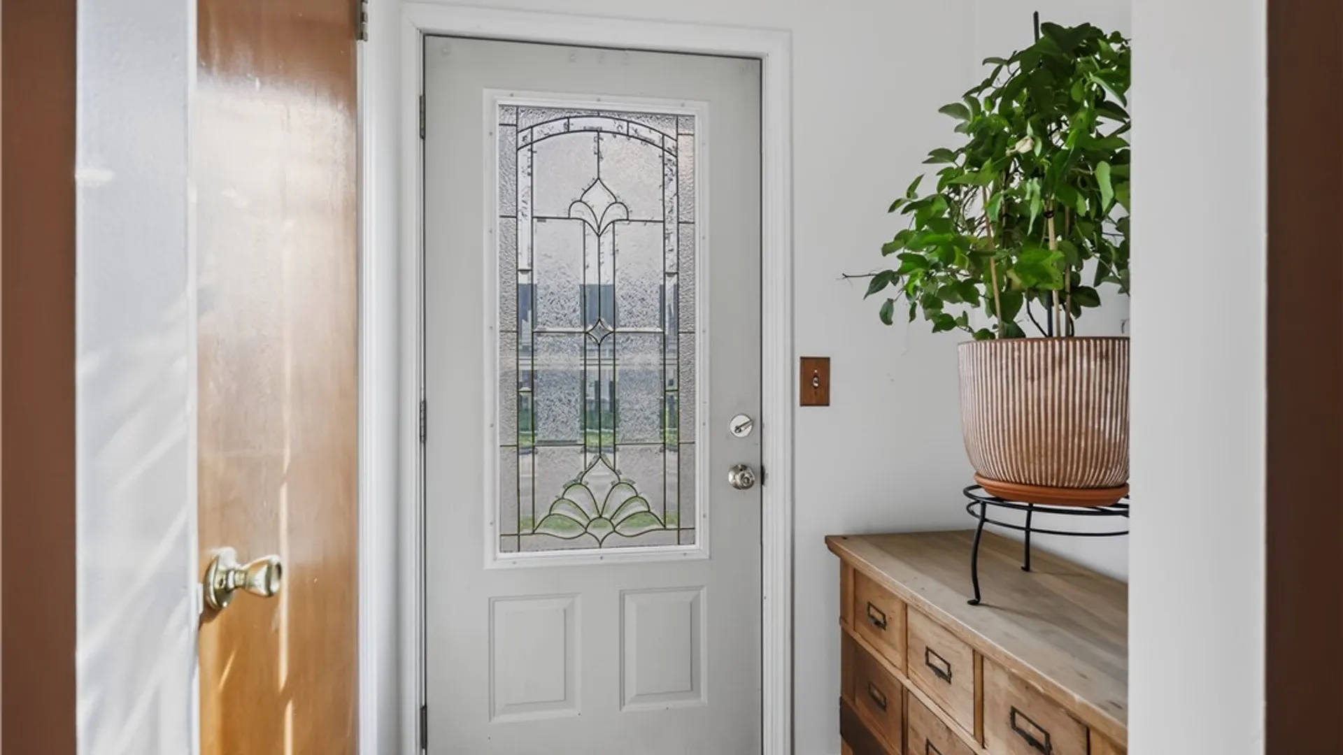 Property at 197 Barry Road, Irondequoit, NY 14617 9