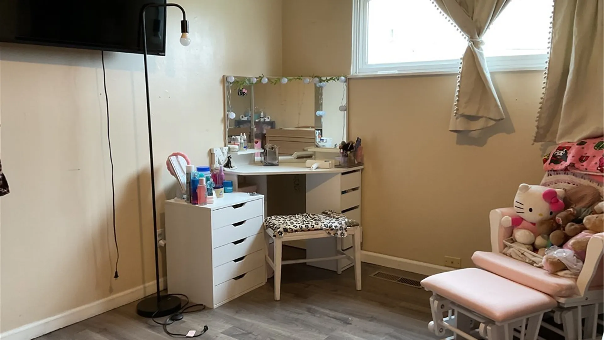 Property at 28 Nicholas Drive, Tonawanda, NY 14150 15