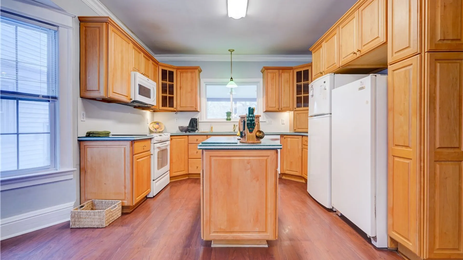 Property at 174 Rosedale Street, Rochester, NY 14620 4