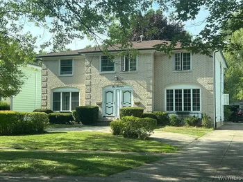 Property at 114 Ayrault Drive, Amherst, NY 14228