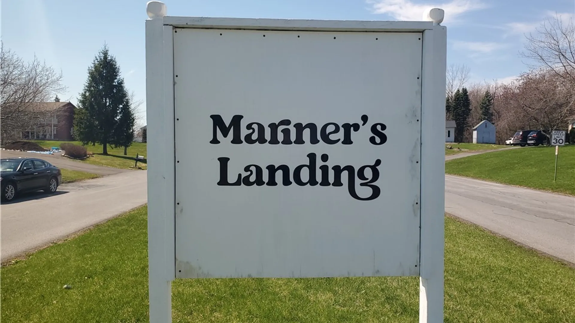 Property at 8690 Bayview Dr, Cicero, NY 13039 4