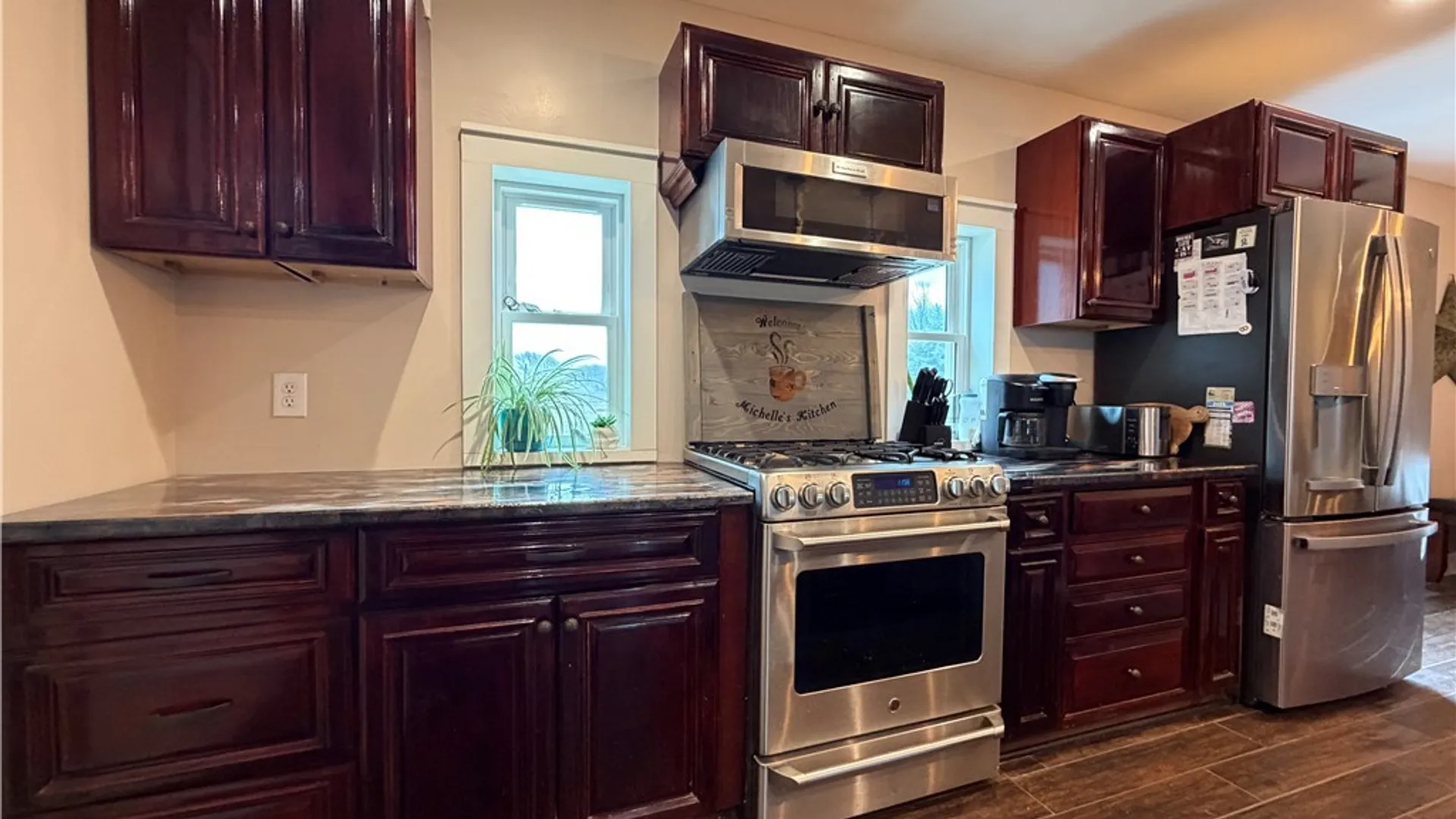 Property at 6455 Salt Road, Clarence, NY 14031 4