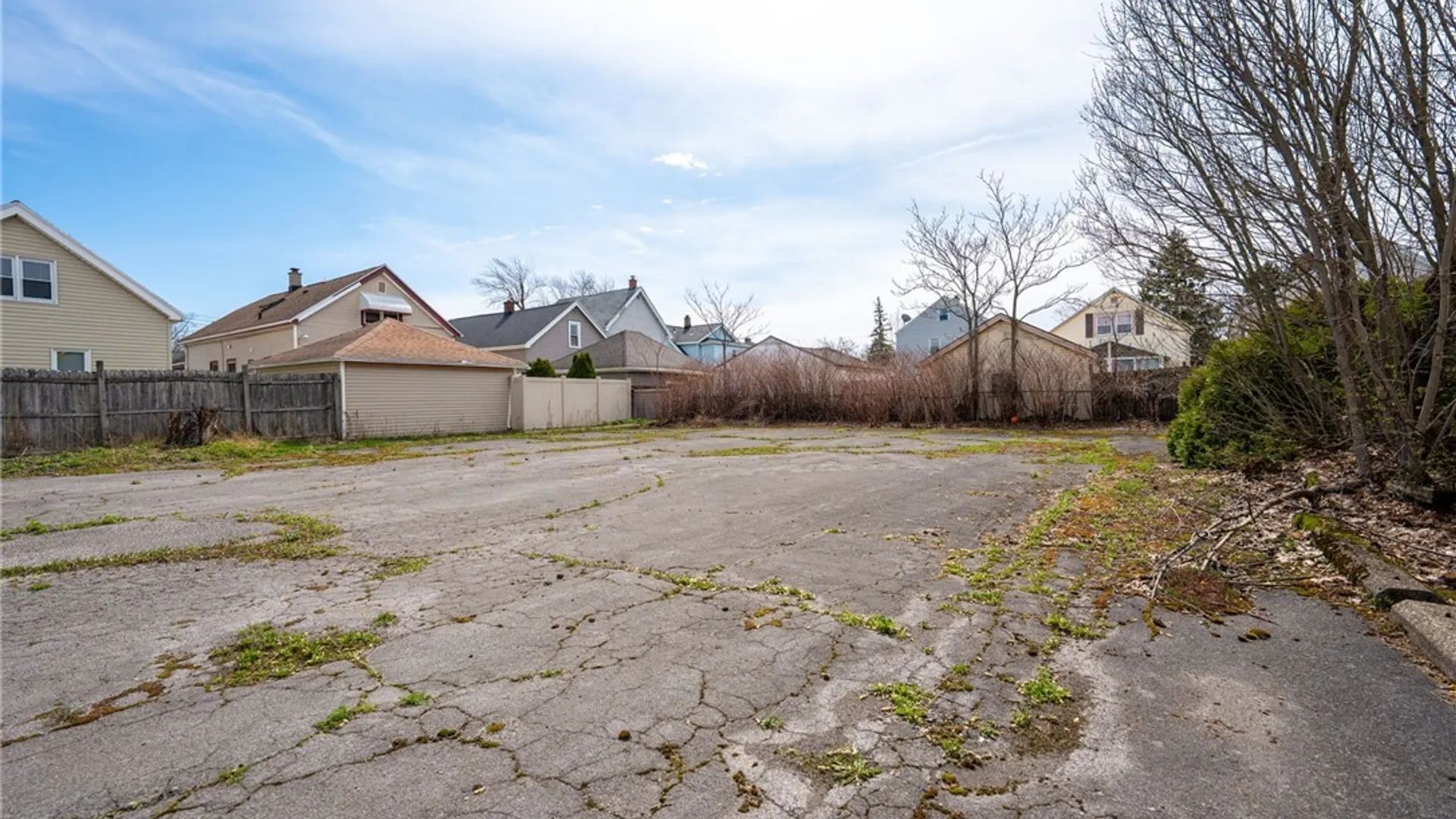 Property at 47 Dunlop Avenue, Buffalo, NY 14215 3