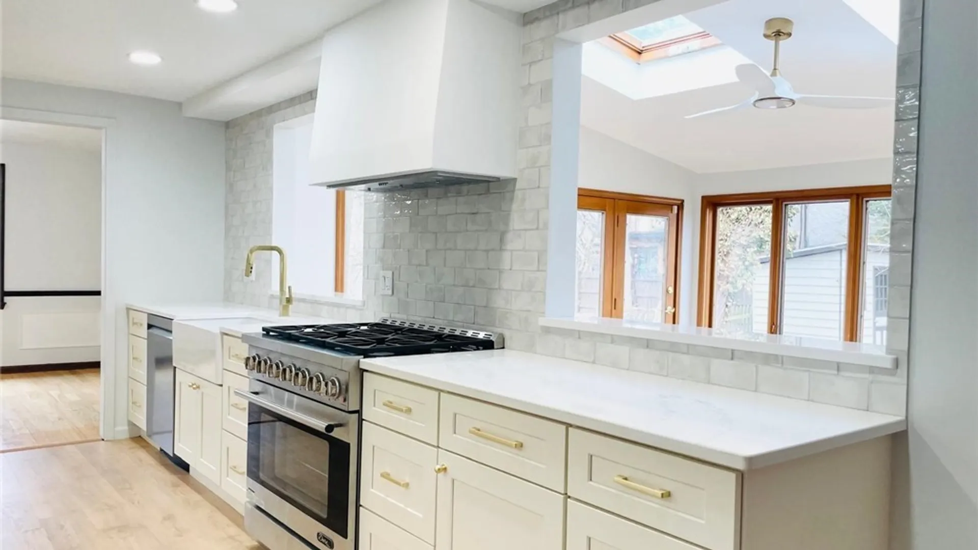 Property at 98 Bentham Parkway, Amherst, NY 14226 13