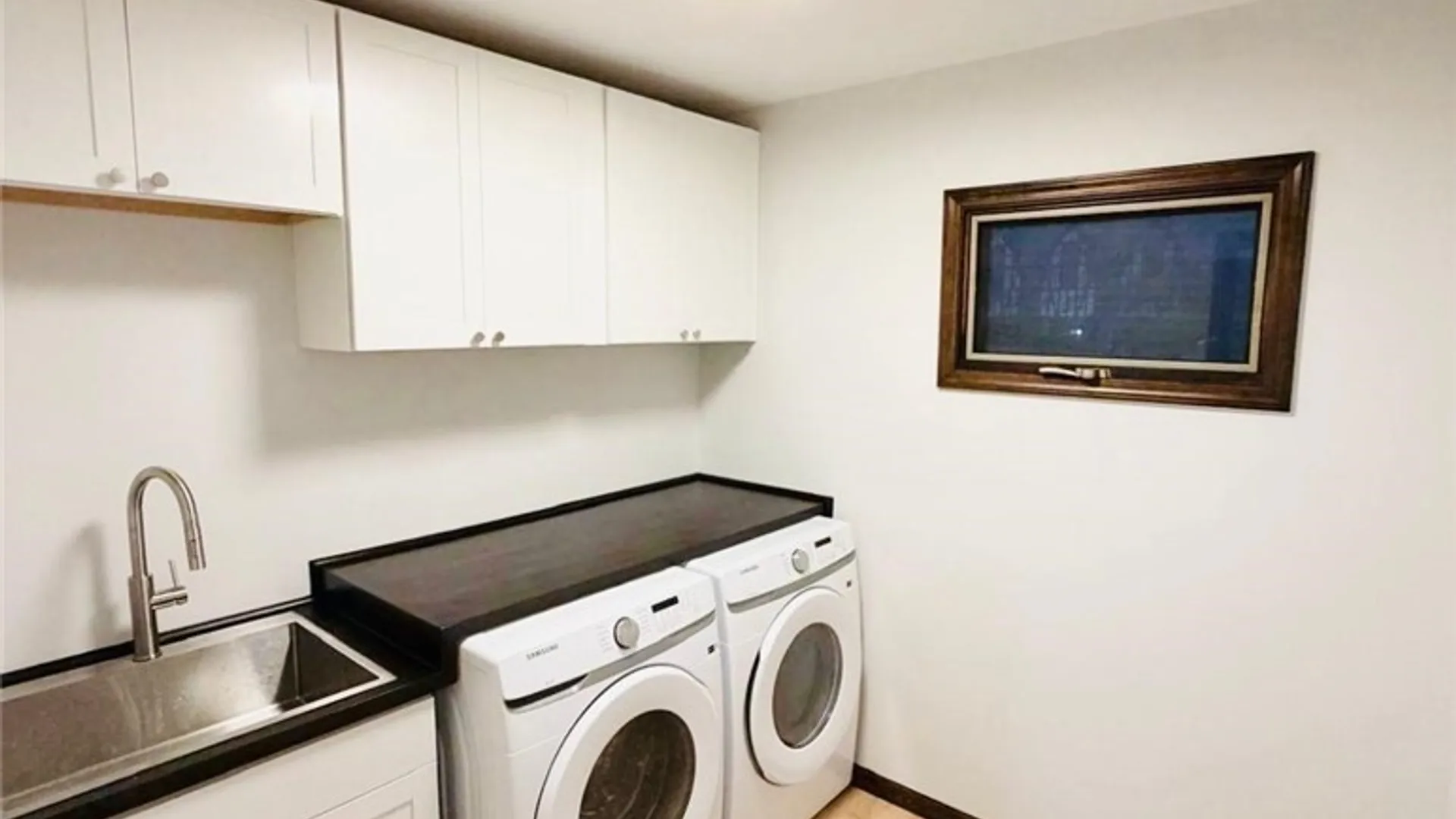 Property at 98 Bentham Parkway, Amherst, NY 14226 21