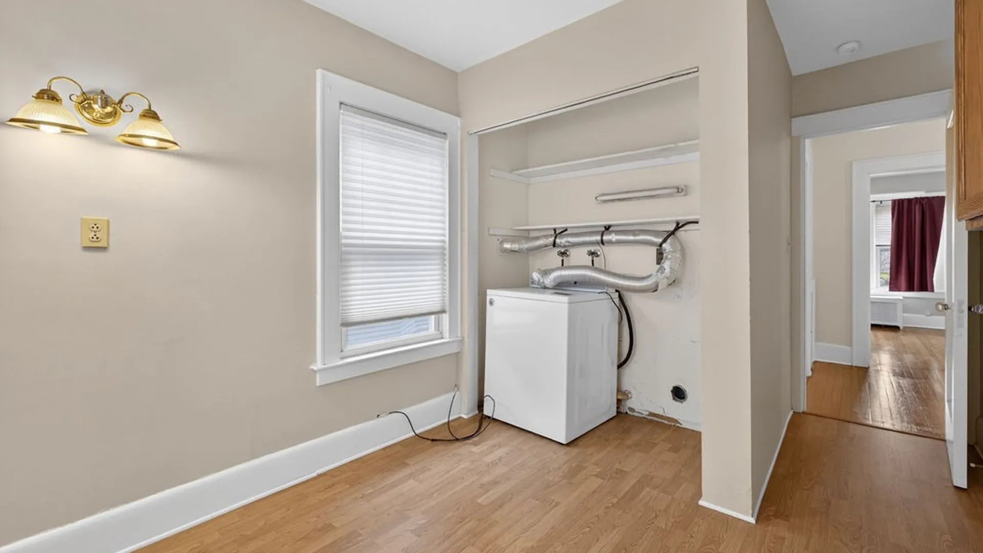 Property at 1062 Bellevue Avenue, Syracuse, NY 13204 44