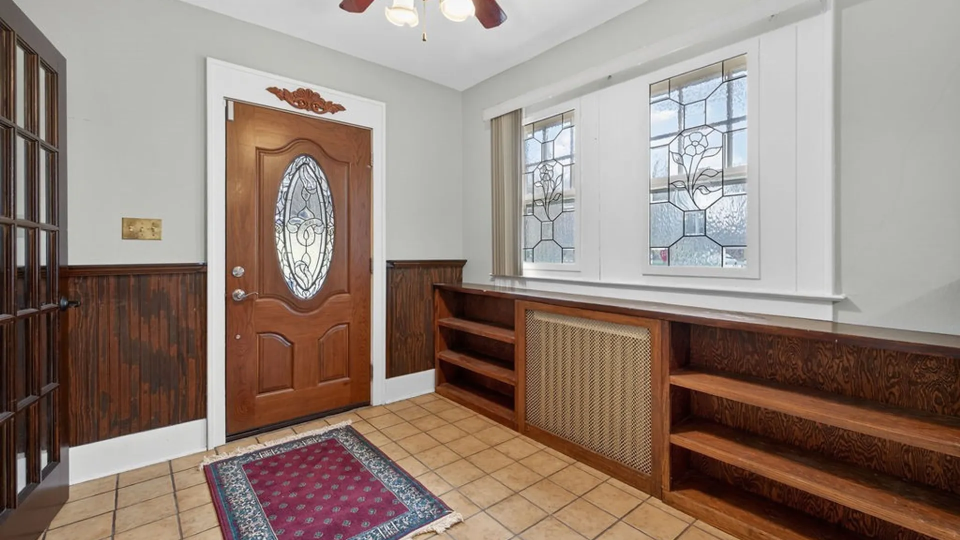 Property at 1062 Bellevue Avenue, Syracuse, NY 13204 9