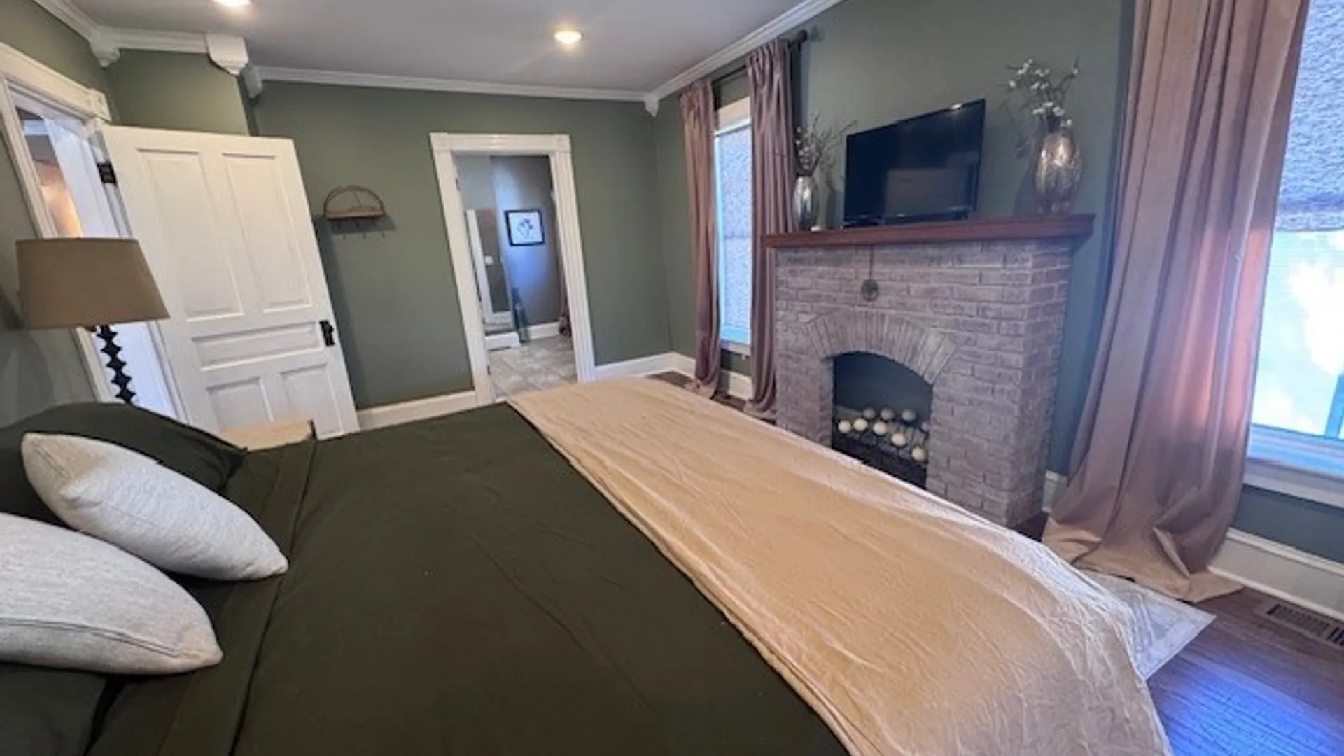 Property at 13 Babcock Avenue, Hanover, NY 14136 38